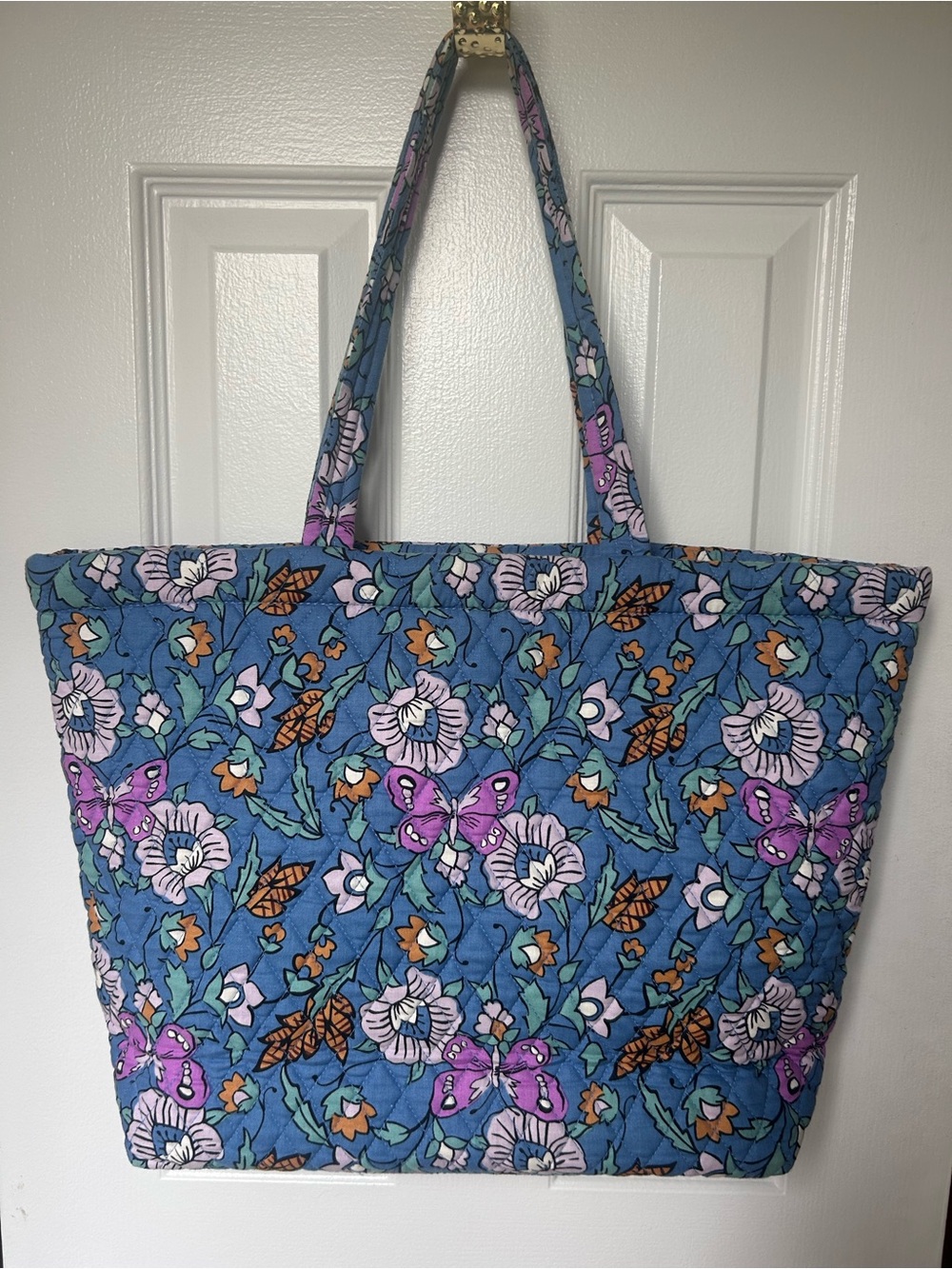 Vera Bradley East West Tote Wild Prairie